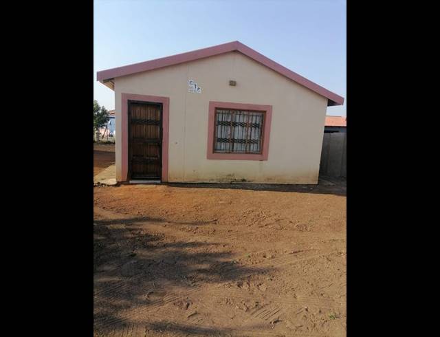 2 BEDROOM HOUSE FOR SALE IN SOSHANGUVE Y